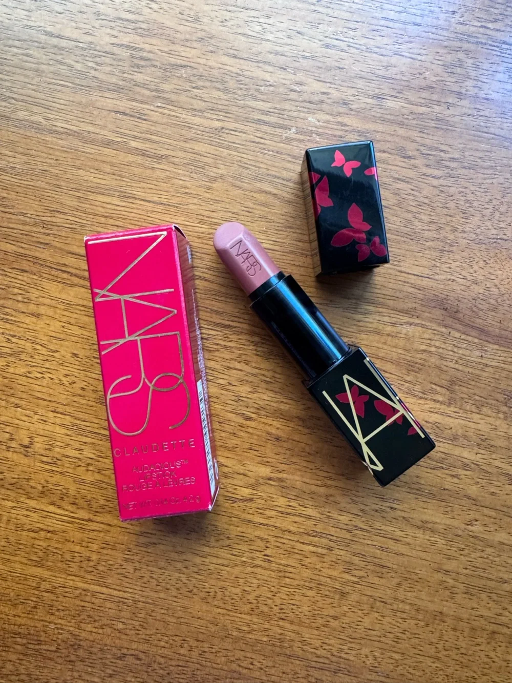 NARS Satin Lipstick – In the shade Augustine